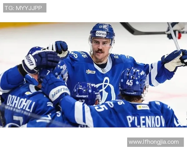 莫斯科中央陆军与莫斯科迪纳摩的激烈对决引发球迷热议与期待