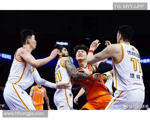 上海篮球队近期状态引发热议球迷对球队表现意见不一