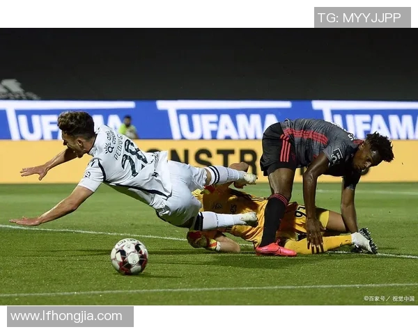 博阿维斯与布拉加精彩对决比分揭晓赛季最新战况分析