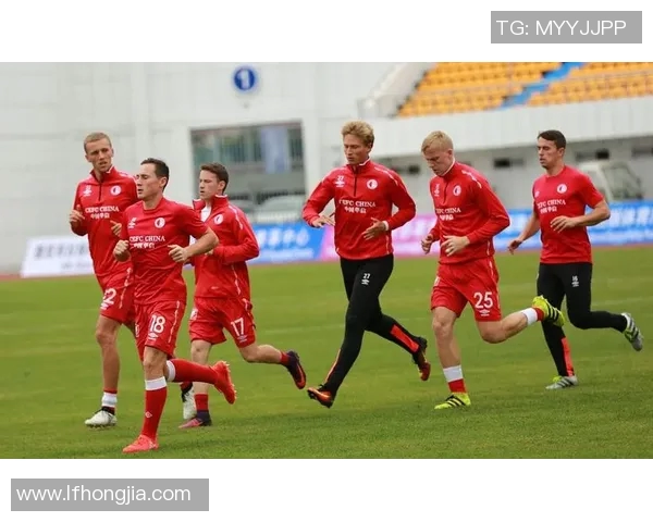 布拉格斯拉与哥本的精彩对决揭示了足球战术与团队协作的魅力